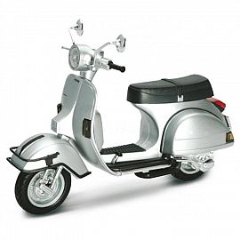 VESPA P200 COLOR PLATA 1:12 (MET079)*12