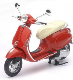 VESPA PRIMAVERA ROJA 1:12 (MET075)*14