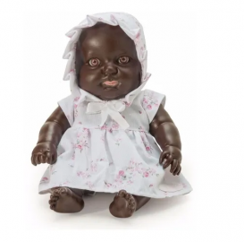 Gaia Negra Con Vestido Y Capotita